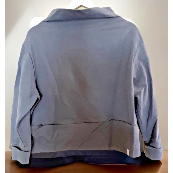 Body Glove Tops - Gray Cropped Pullover Athleisure Jacket Relaxed Fit Soft Top Sportswear